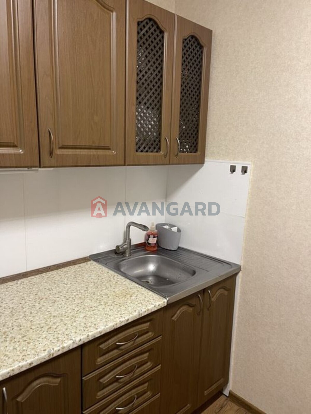 1 ��. ��������, 34/-/7 ��. �., 4/9 ������ ���� 8