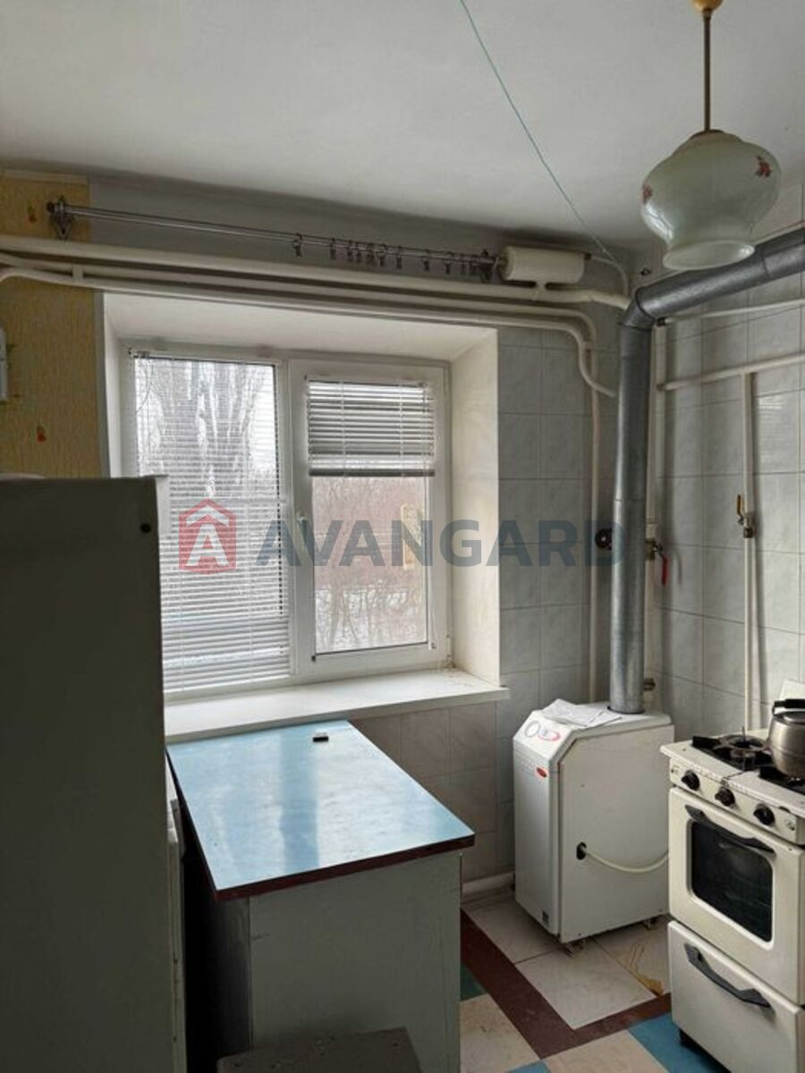 1 ��. ��������, 46/-/6 ��. �., 2/2 ������ ���� 1