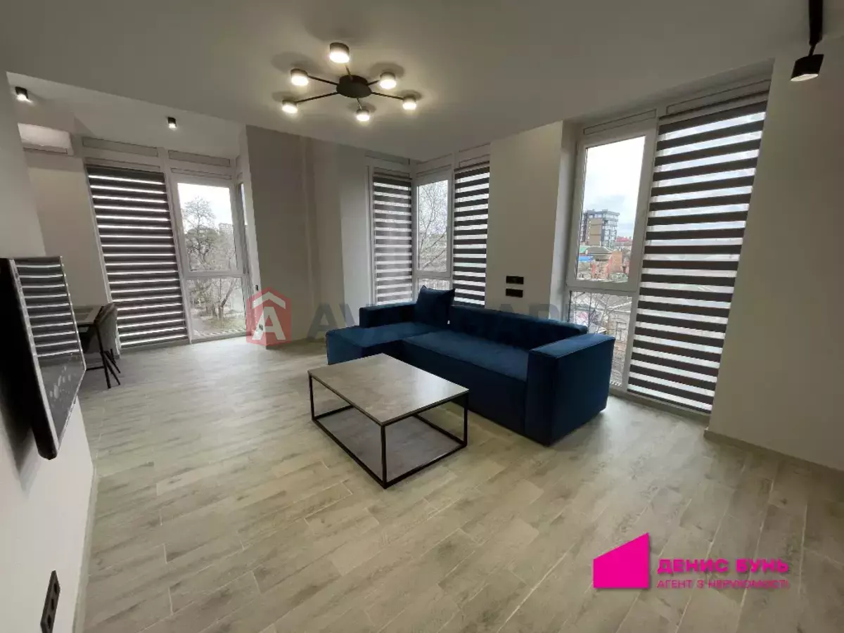 1 ��. ��������, 63/-/- ��. �., 5/5 ������ ���� 16