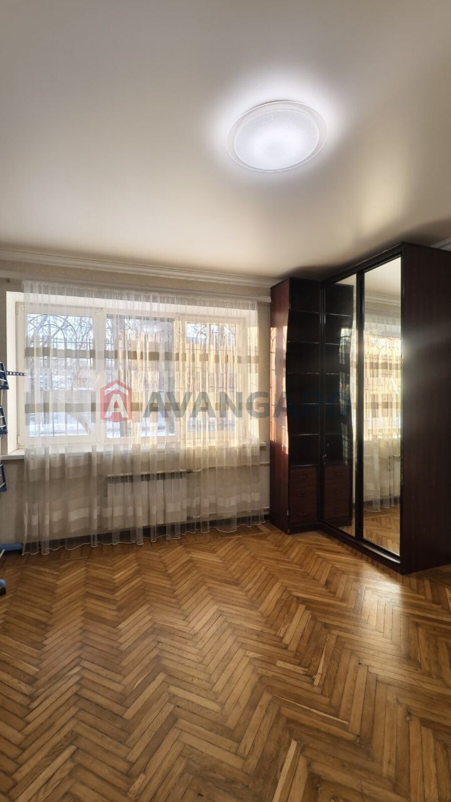 3 ��. ��������, 61/44/7 ��. �., 1/4 ������ ���� 7