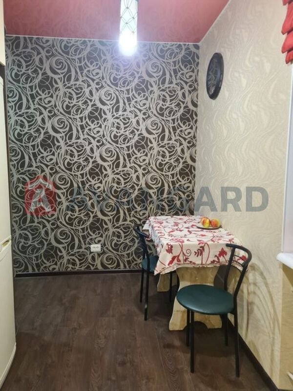 2 . , 60/-/8 . ., 2/4   18