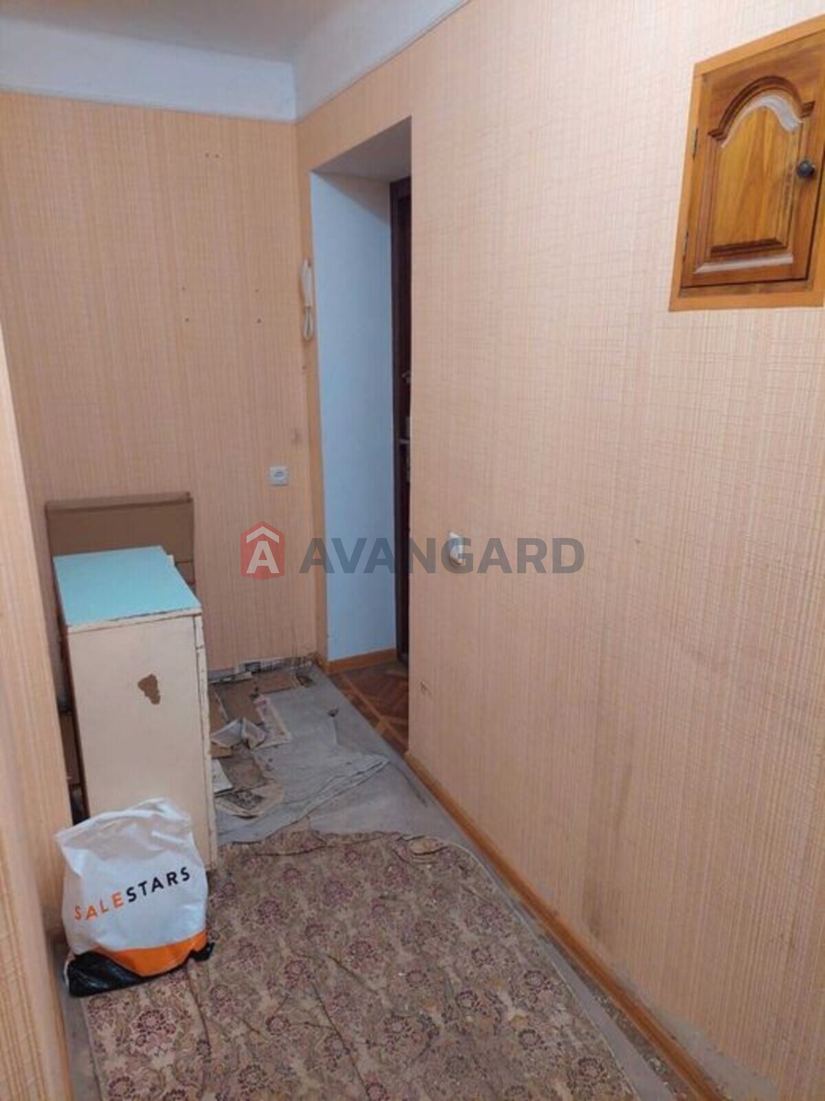 1 ��. ��������, 31/-/31 ��. �., 4/5 ������ ���� 4