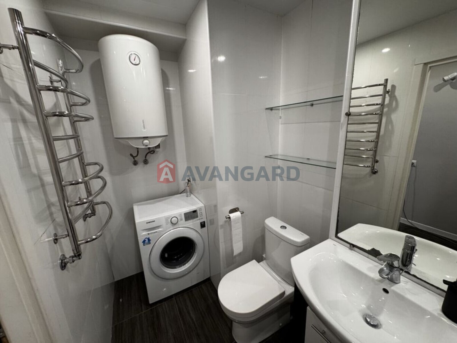 2 ��. ��������, 42/-/10 ��. �., 2/5 ������ ���� 6