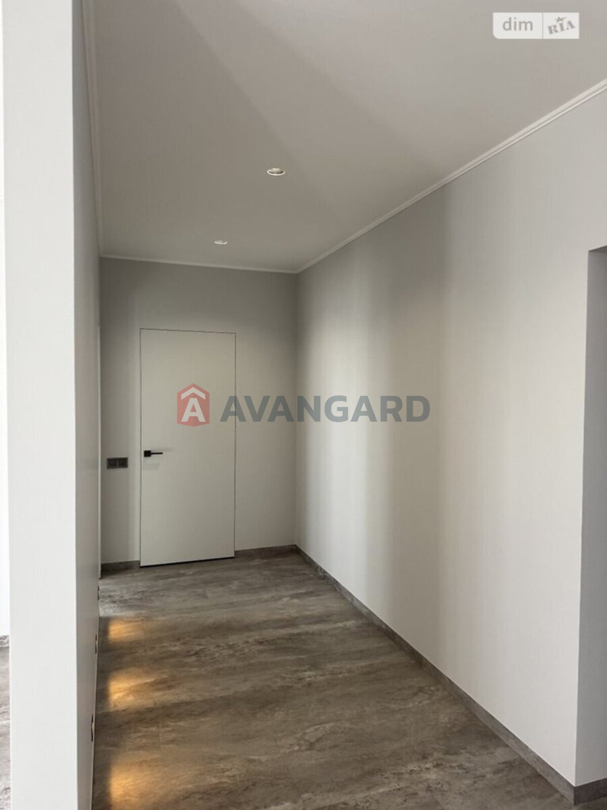 2 ��. ��������, 67/-/- ��. �., 8/9 ������ ���� 5