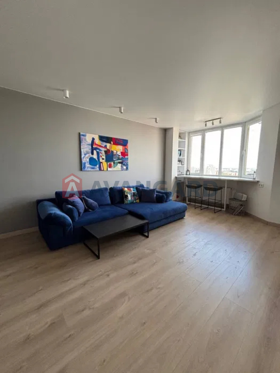 2 ��. ��������, 80/-/15 ��. �., 19/20 ������ ���� 12