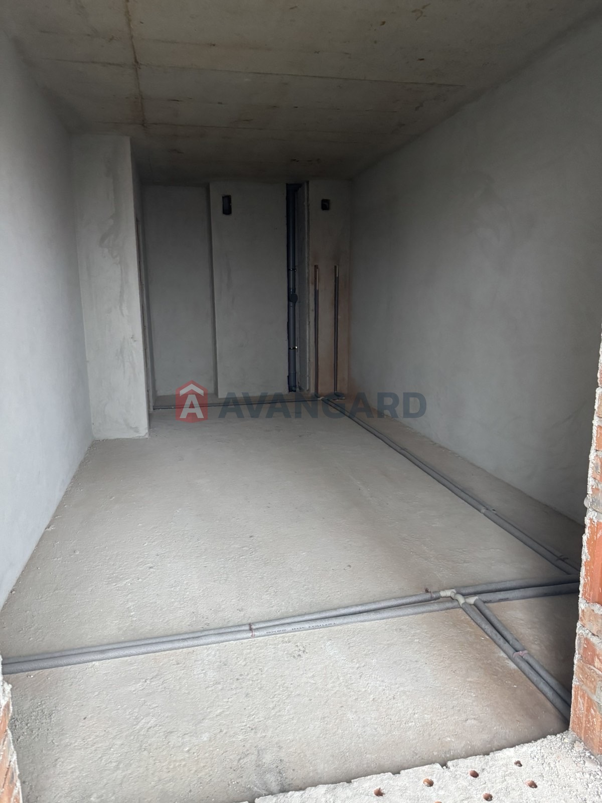 1 ��. ��������, 48/-/19 ��. �., 8/10 ������ ���� 6