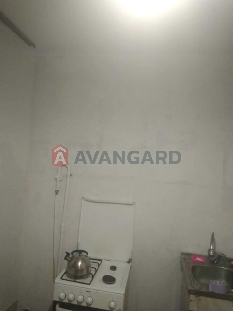 1 ��. ��������, 38/-/8 ��. �., 9/9 ������ ���� 5