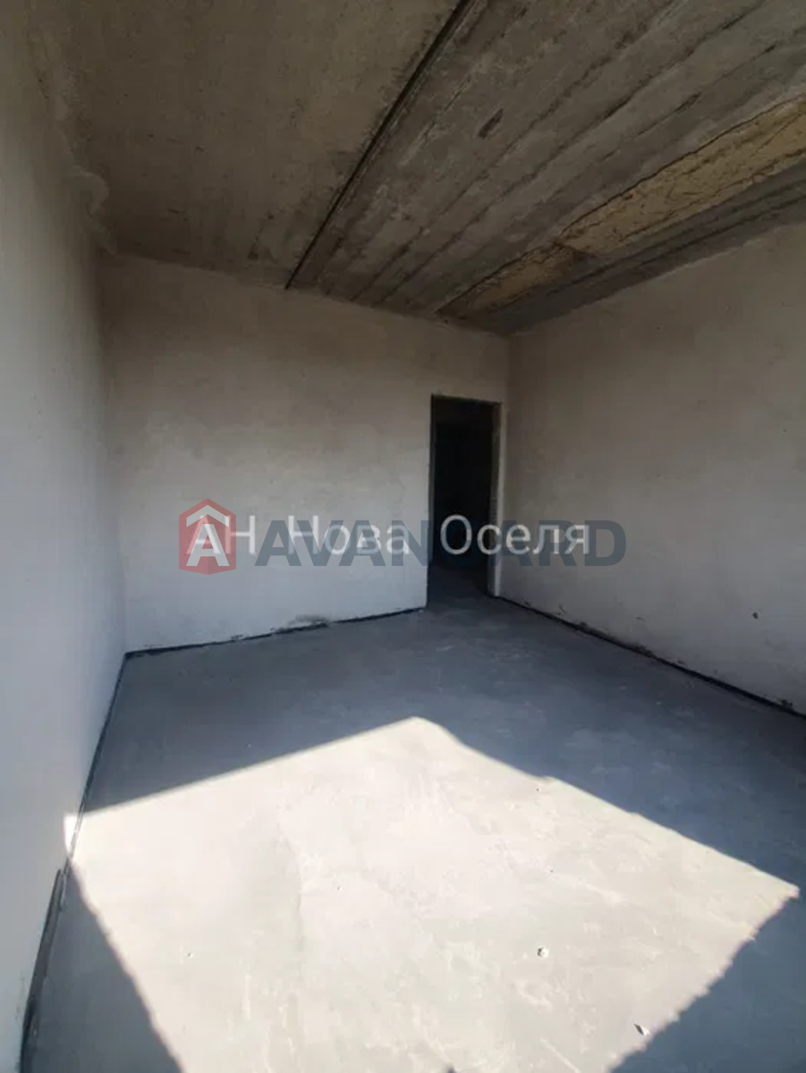 1 ��. ��������, 84/-/21 ��. �., 7/10 ������ ���� 7