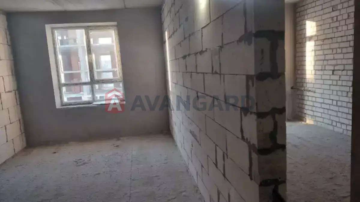 2 ��. ��������, 46/-/- ��. �., 8/10 ������ ���� 6