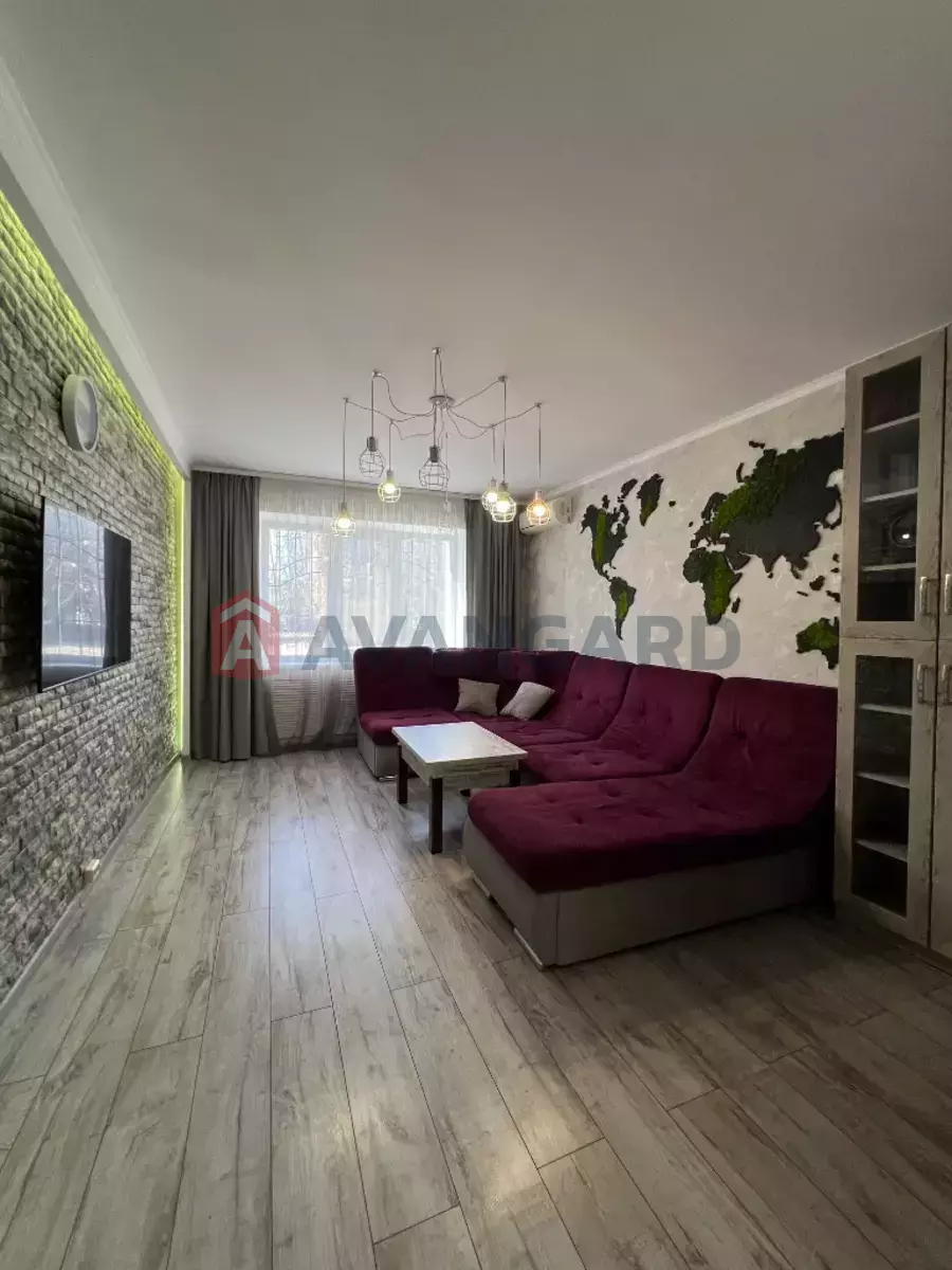 3 ��. ��������, 65/-/- ��. �., 1/9 ������ ���� 2