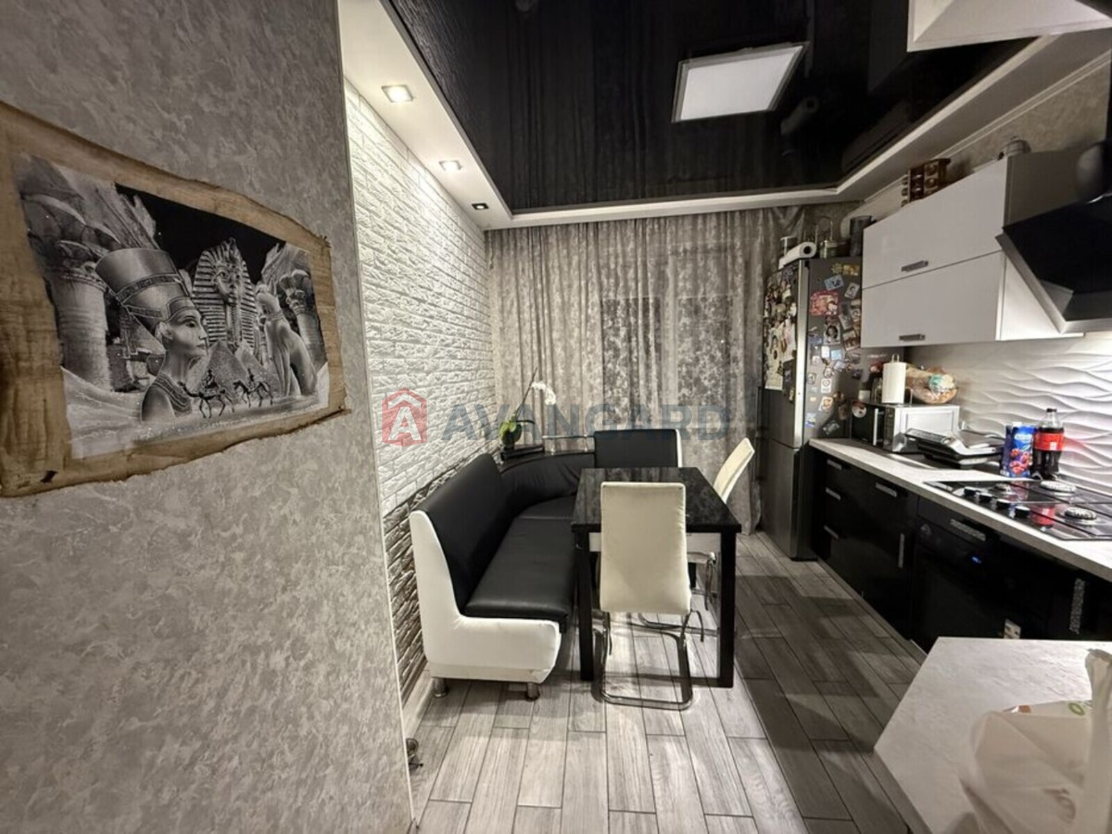 3 ��. ��������, 62/-/9 ��. �., 9/9 ������ ���� 6