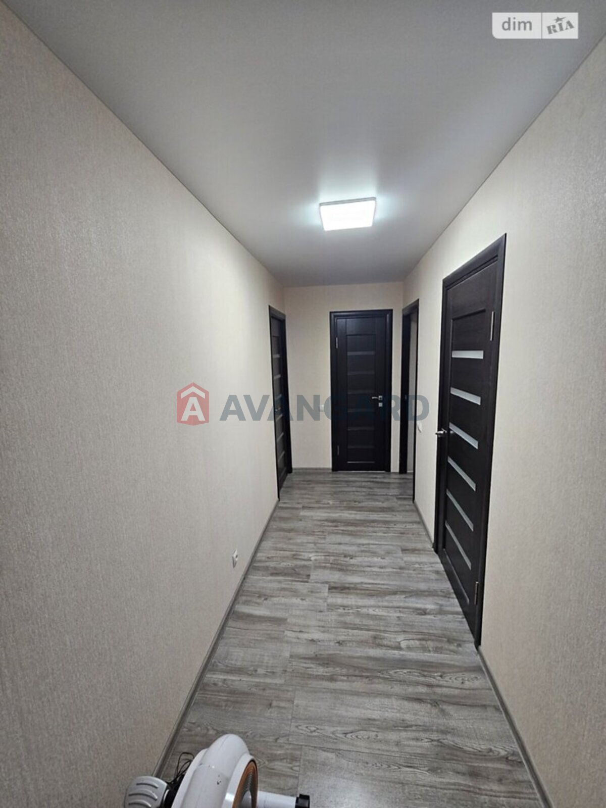 3 . , 83/45/15 . ., 10/11   20