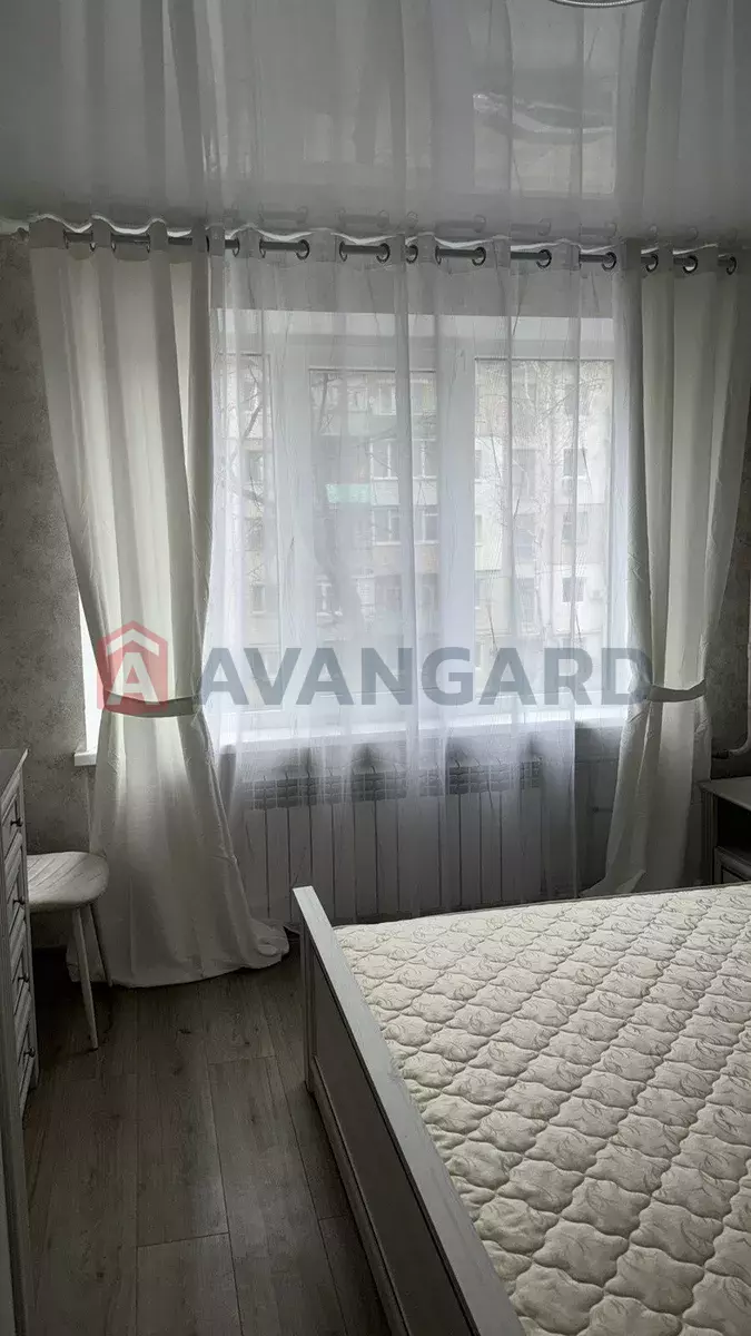 1 ��. ��������, 31/-/10 ��. �., 3/9 ������ ���� 5