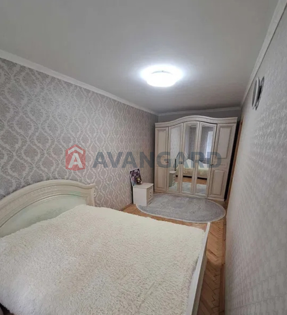 2 ����. ��������, 46/-/6 ��. �., 3/5 ���� ���� 5