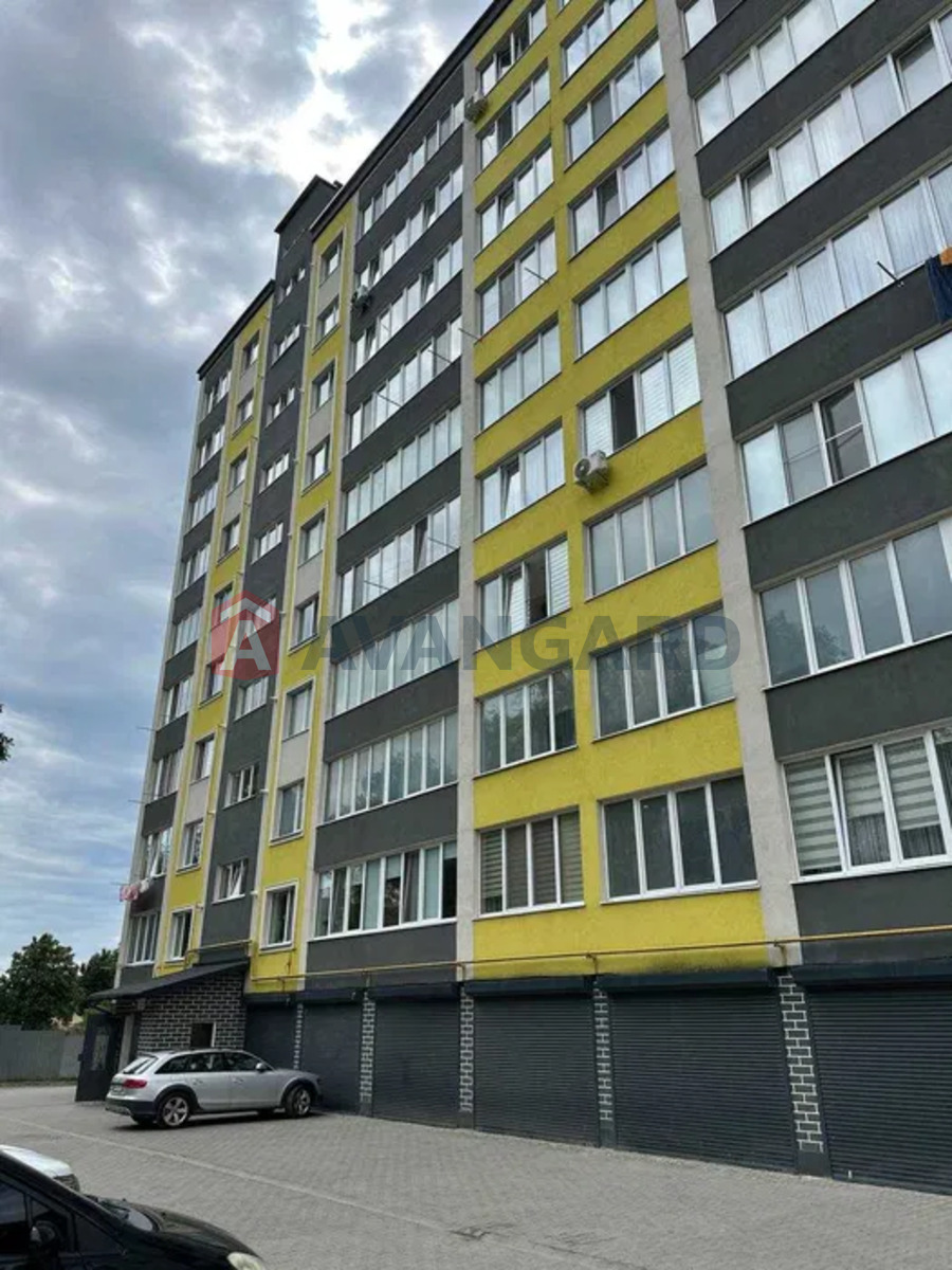 2 ��. ��������, 76/62/12 ��. �., 4/10 ������ ���� 20