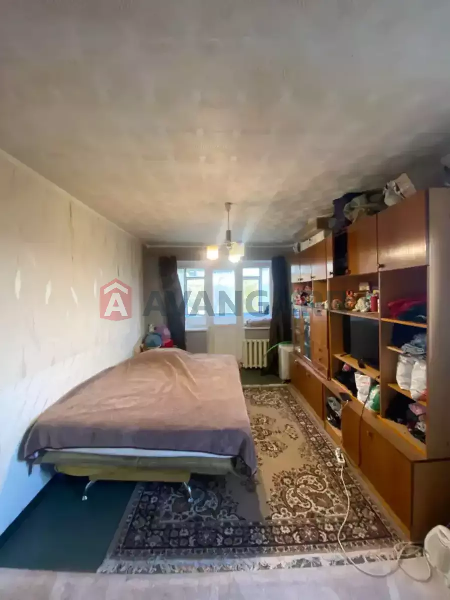 2 ��. ��������, 43/-/5 ��. �., 5/5 ������ ���� 7