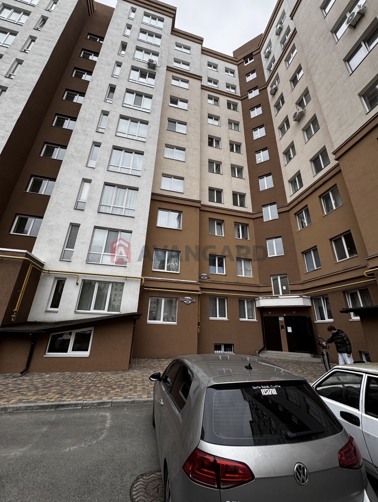 5 . , 140/90/16.30 . ., 9/10   4