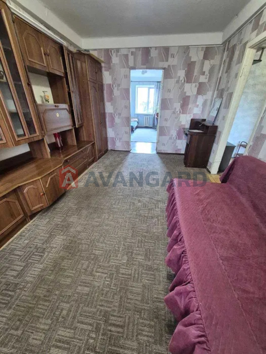 2 ��. ��������, 44/-/7 ��. �., 4/5 ������ ���� 2