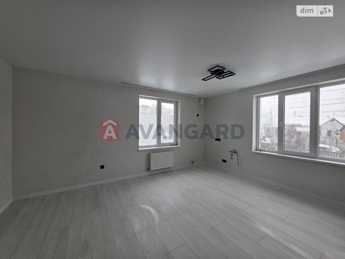 1 ��. ��������, 28/20/5 ��. �., 2/5 ������ ���� 7