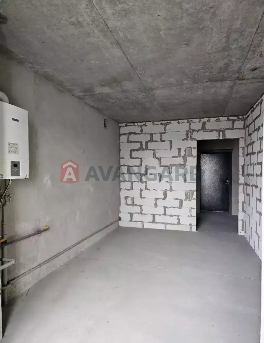 3 ��. ��������, 107/73/18 ��. �., 10/10 ������ ���� 26