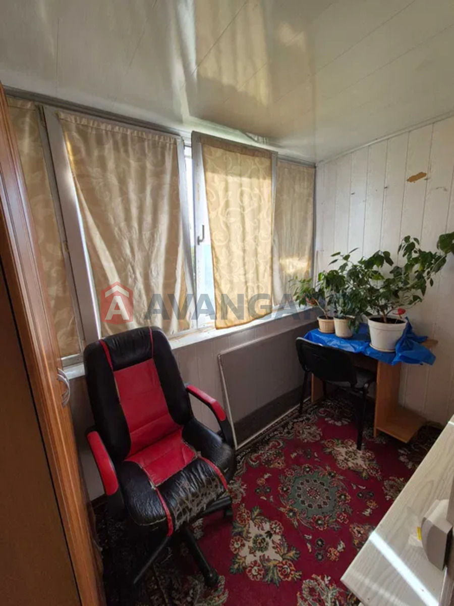 2 ��. ��������, 49/-/8 ��. �., 4/9 ������ ���� 5