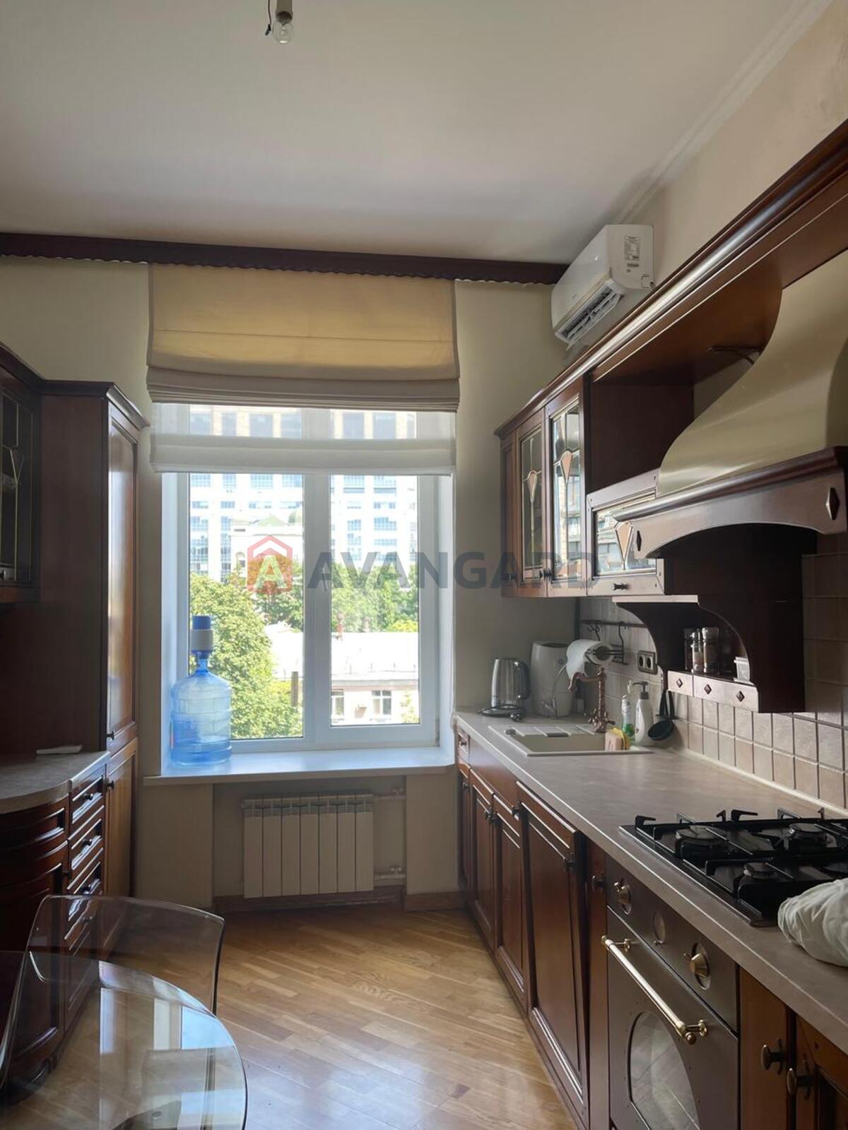 4 комн. квартира, 180/125/25 кв. м., 5/5 этаж фото 6 4 комн. квартира, 180/125/25 кв. м., 5/5 этаж фото 6