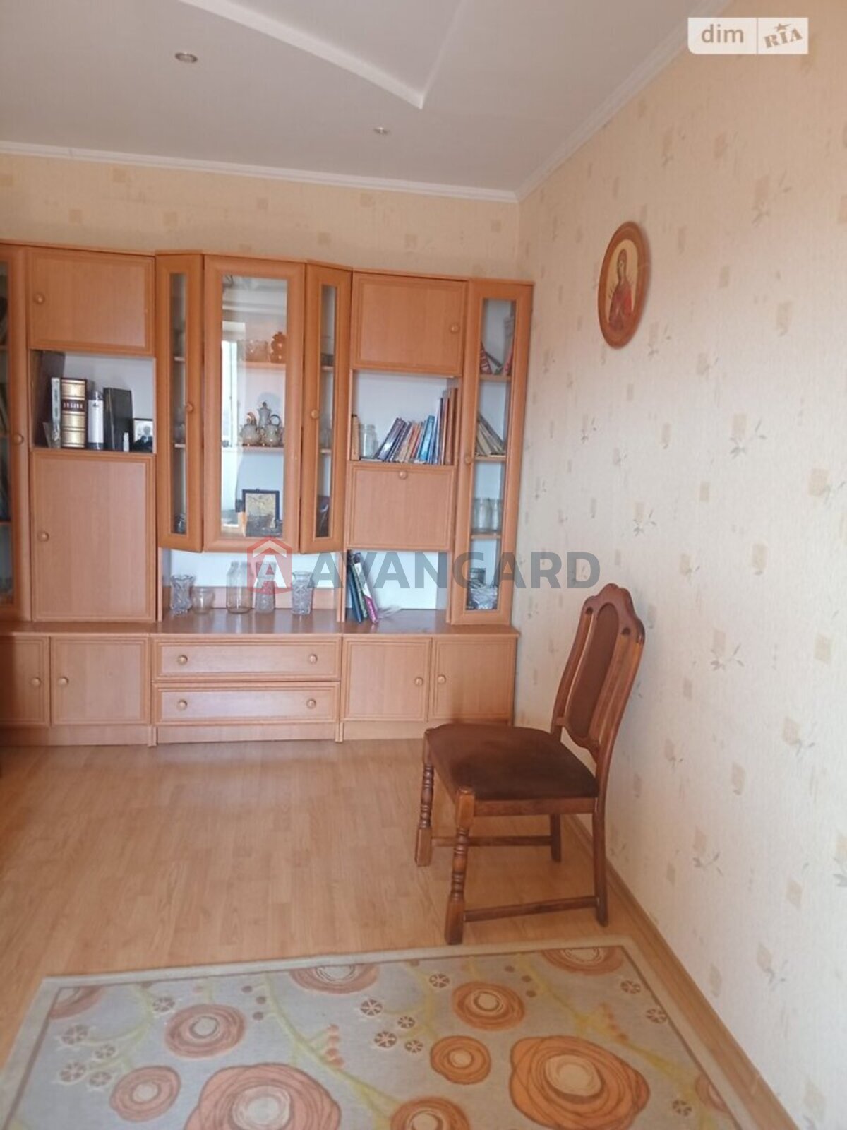 2 ��. ��������, 50/36/6 ��. �., 4/5 ������ ���� 4