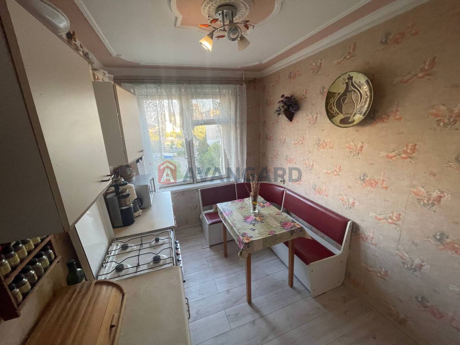 3 комн. квартира, 63/25/10 кв. м., 8/9 этаж фото 1 3 комн. квартира, 63/25/10 кв. м., 8/9 этаж фото 1