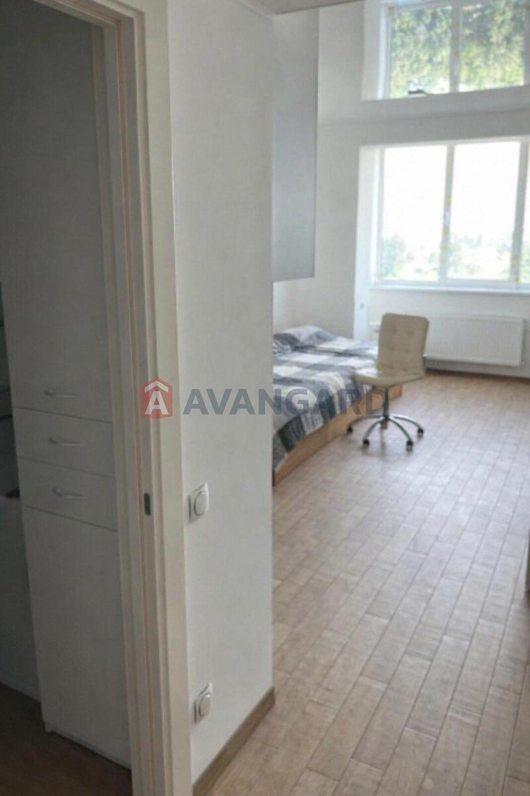 1 ����. ��������, 23/20/2 ��. �., 8/10 ���� ���� 2