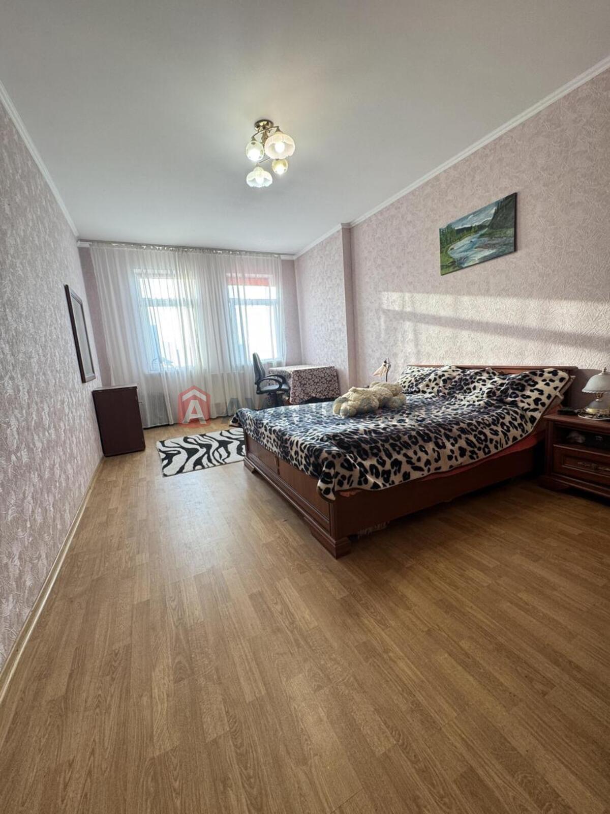 3 ����. ��������, 92/57/15 ��. �., 12/28 ���� ���� 17