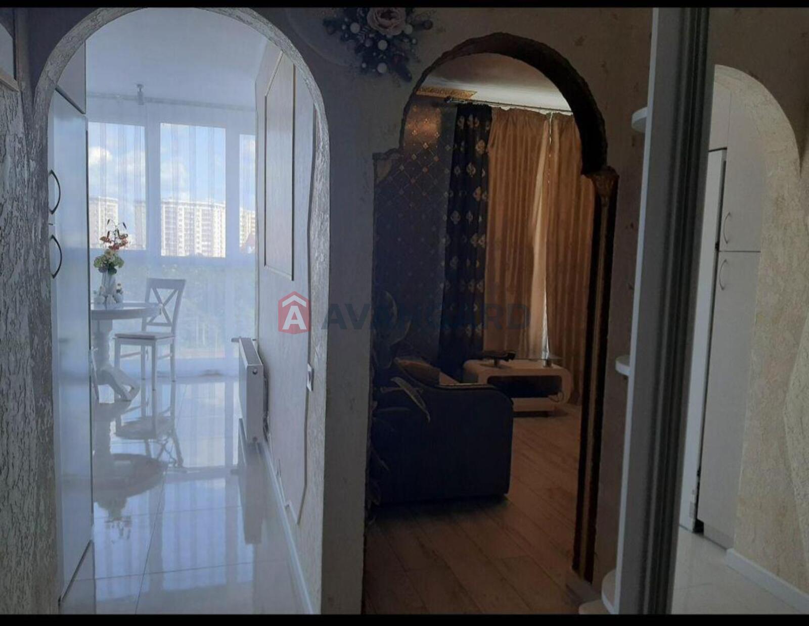 1 ��. ��������, -/-/- ��. �., 10/10 ������ ���� 6