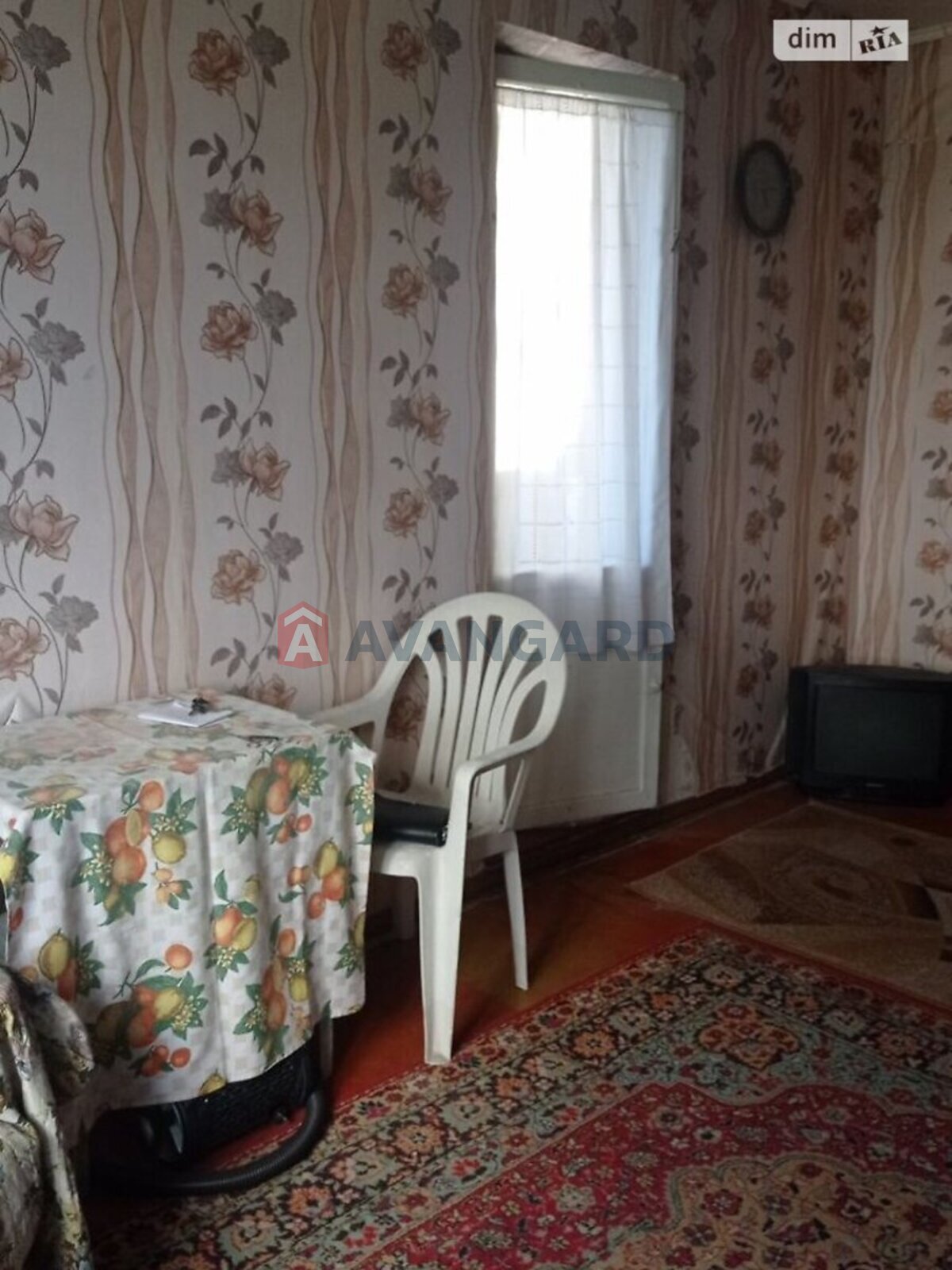 1 ��. ��������, 32/17/8 ��. �., 5/9 ������ ���� 3