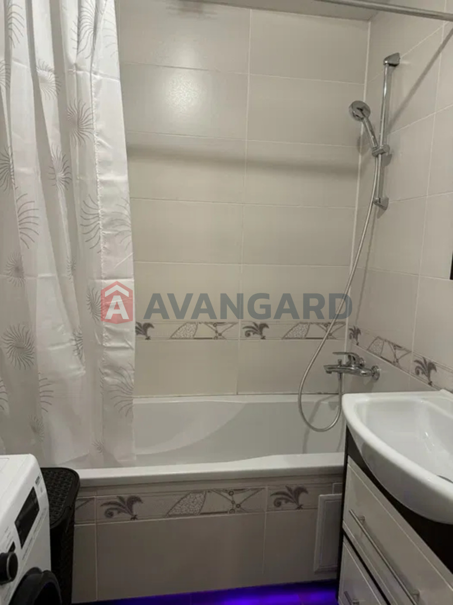 1 ����. ��������, 65/-/10 ��. �., 10/10 ���� ���� 3