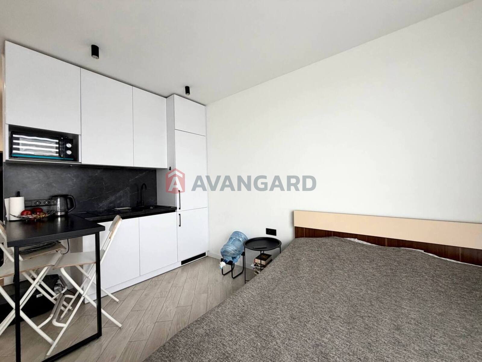 1 ��. ��������, 24/15/5 ��. �., 4/17 ������ ���� 2