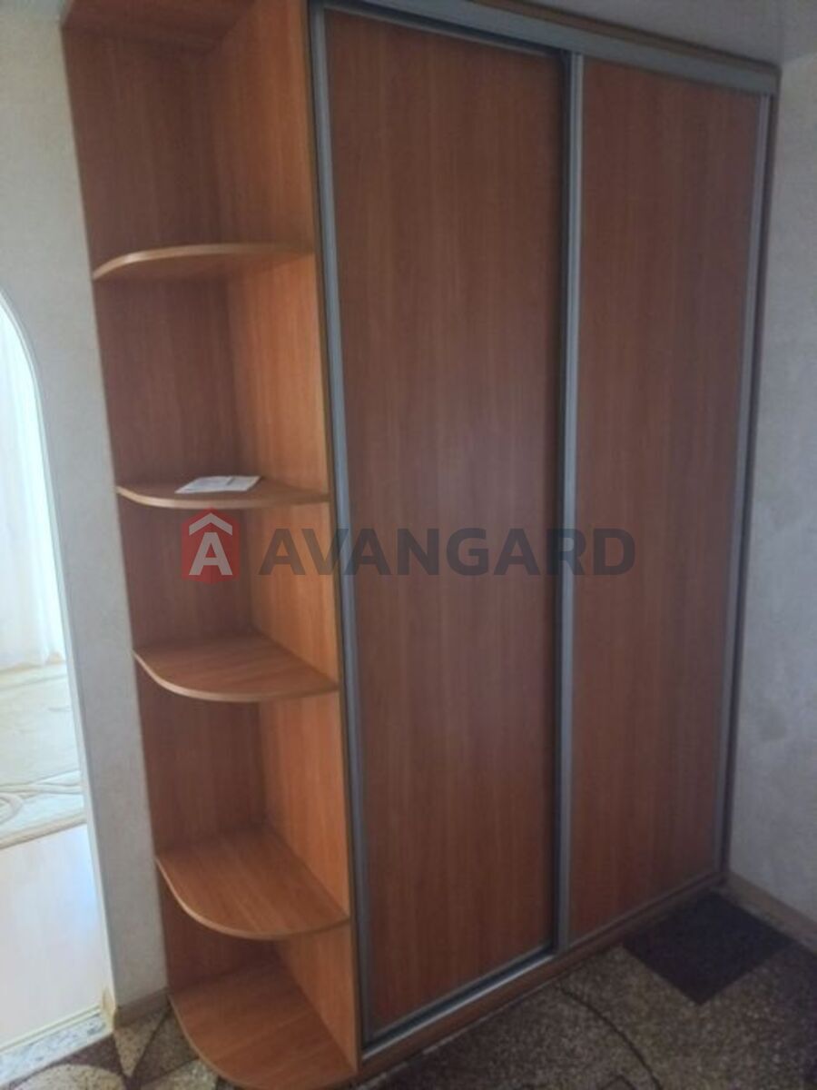 1 . , 40/-/9 . ., 4/9   4