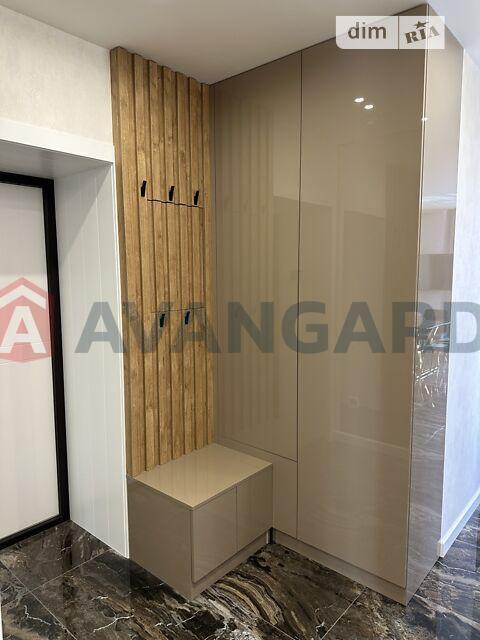 1 ��. ��������, 83/36.2/25 ��. �., 22/25 ������ ���� 2