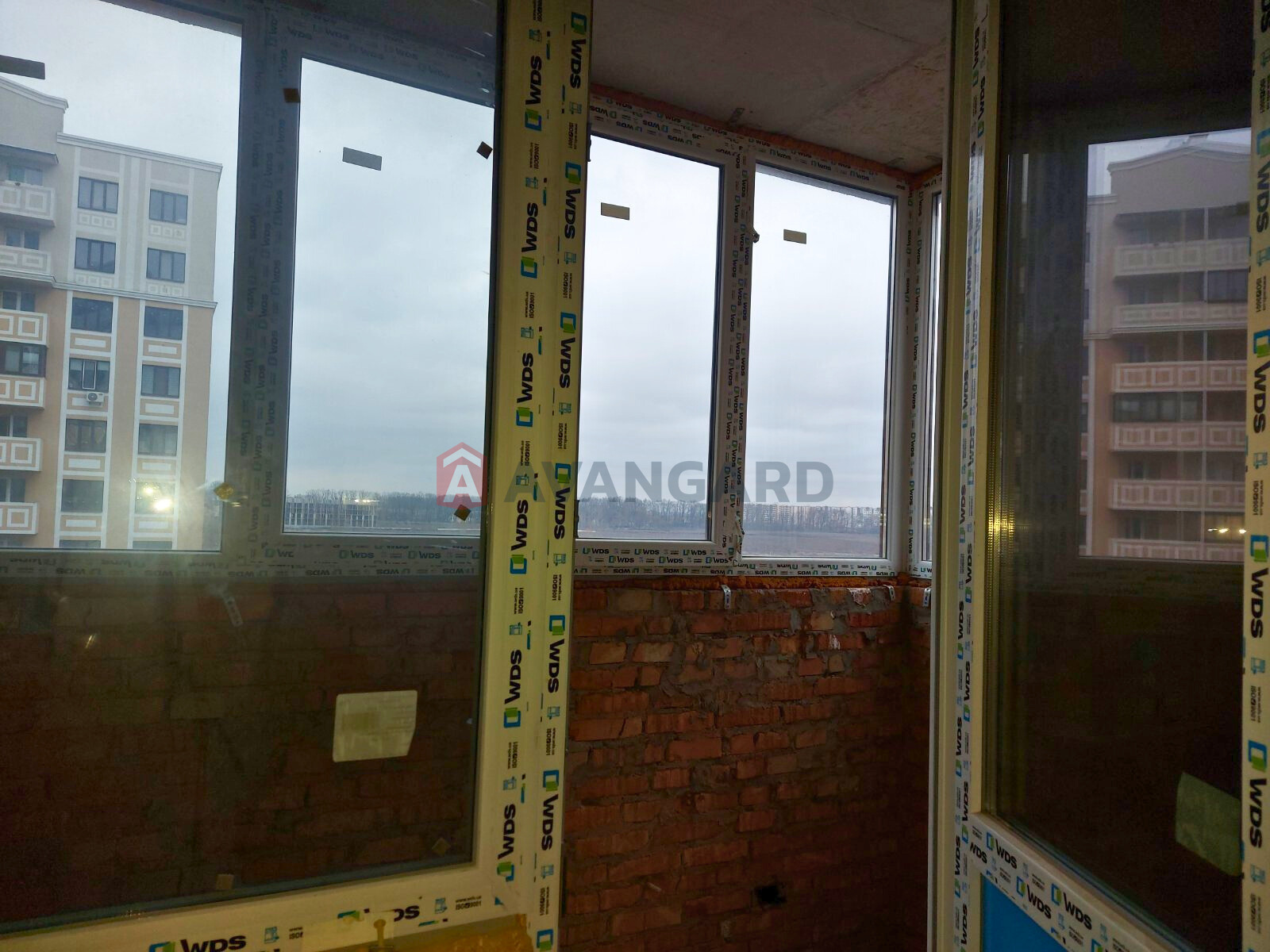 2 ��. ��������, 73.2/34.1/16,1 ��. �., 5/11 ������ ���� 11