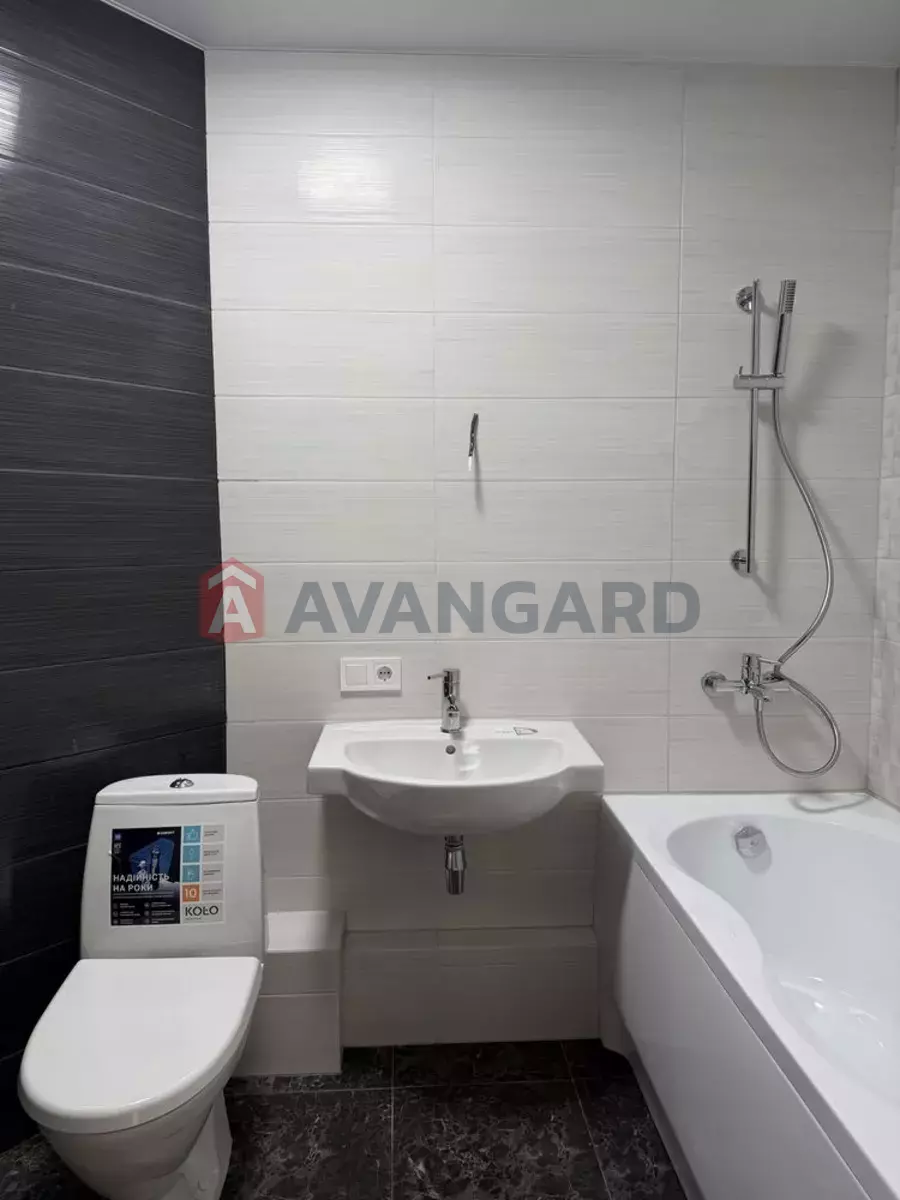 3 ����. ��������, 72/-/9 ��. �., 9/12 ���� ���� 2