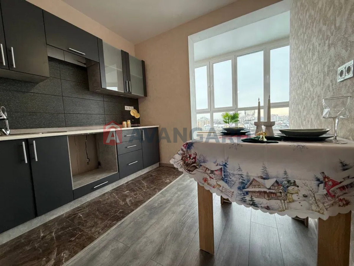 1 ��. ��������, 36/-/12 ��. �., 9/10 ������ ���� 1