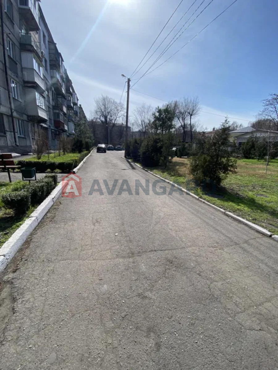 3 ����. ��������, 75/-/7 ��. �., 5/5 ���� ���� 20