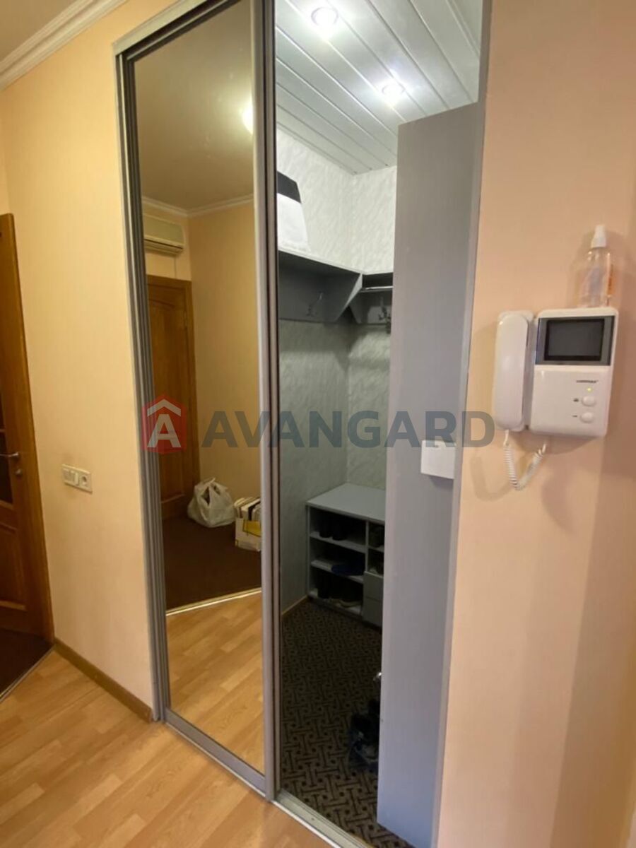 4 ��. ��������, 90/63/14 ��. �., 3/4 ������ ���� 15