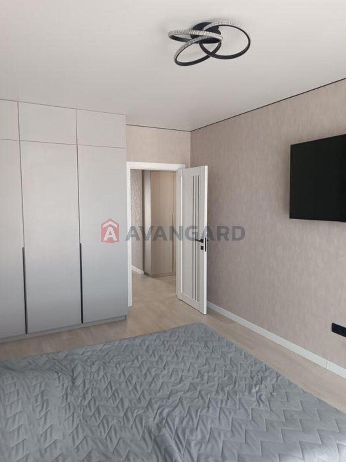 2 ��. ��������, 58/-/15 ��. �., 4/4 ������ ���� 3