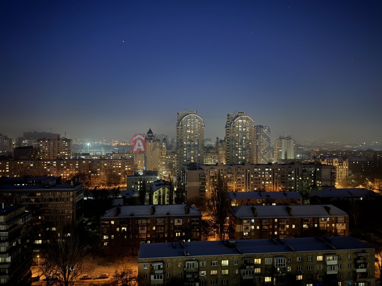 3 ��. ��������, 147/54/13 ��. �., 14/14 ������ ���� 23