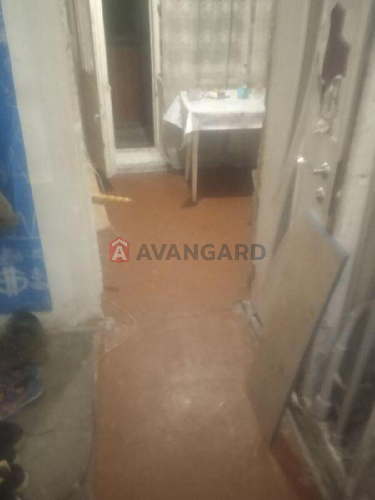 1 ��. ��������, 38/-/8 ��. �., 2/9 ������ ���� 16