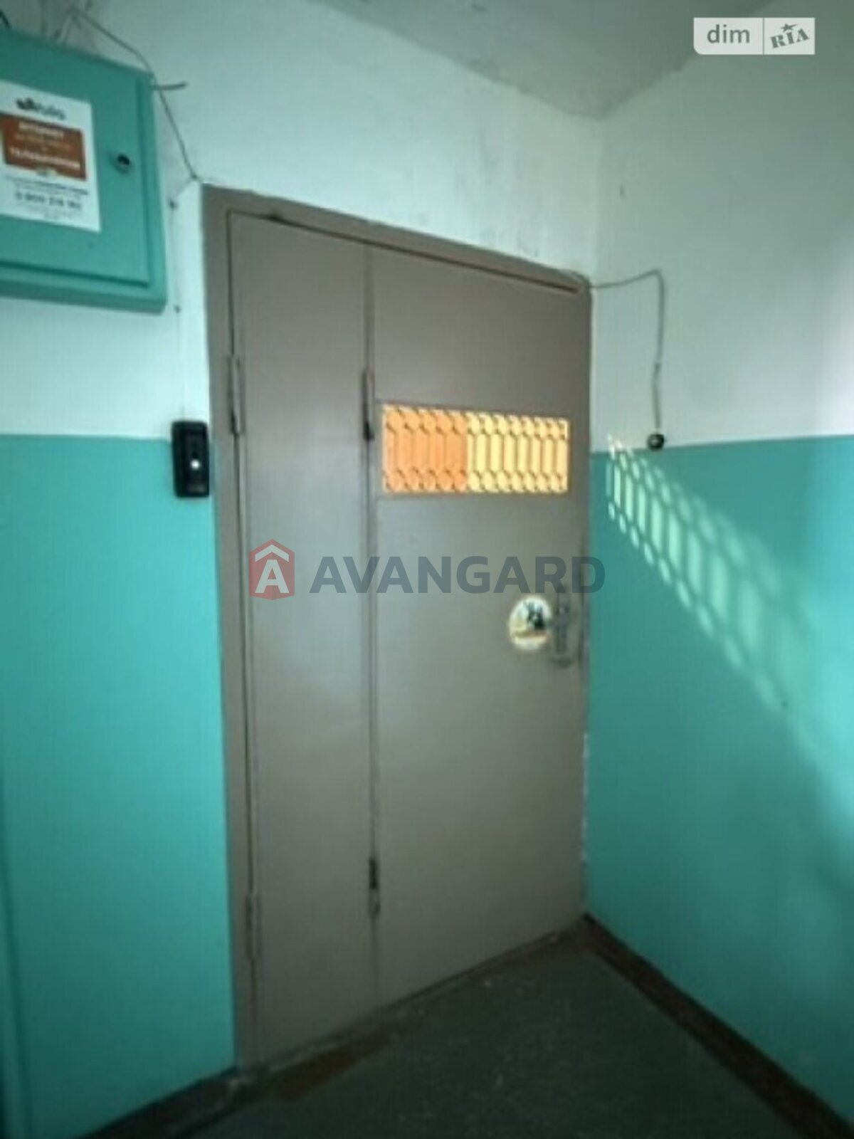 1 ��. ��������, 34/17/7 ��. �., 8/9 ������ ���� 13