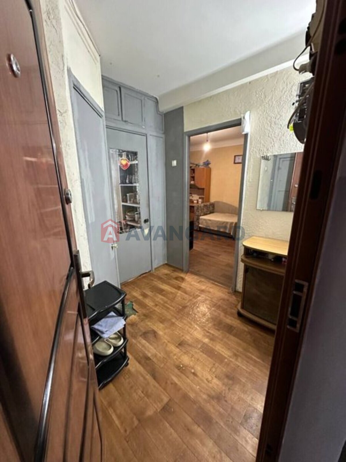 1 ��. ��������, 29/-/6 ��. �., 5/5 ������ ���� 5