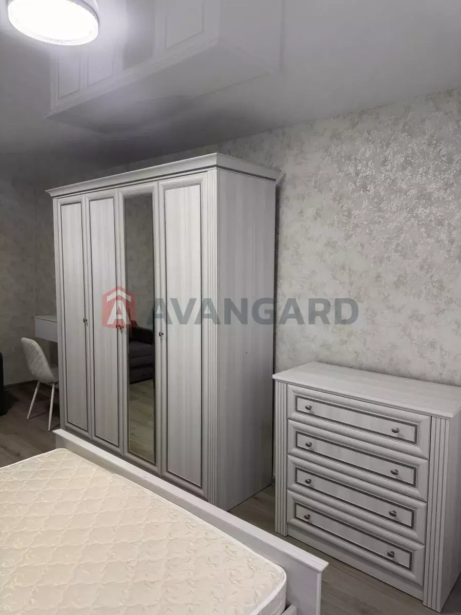 1 ��. ��������, 31/-/10 ��. �., 3/9 ������ ���� 3