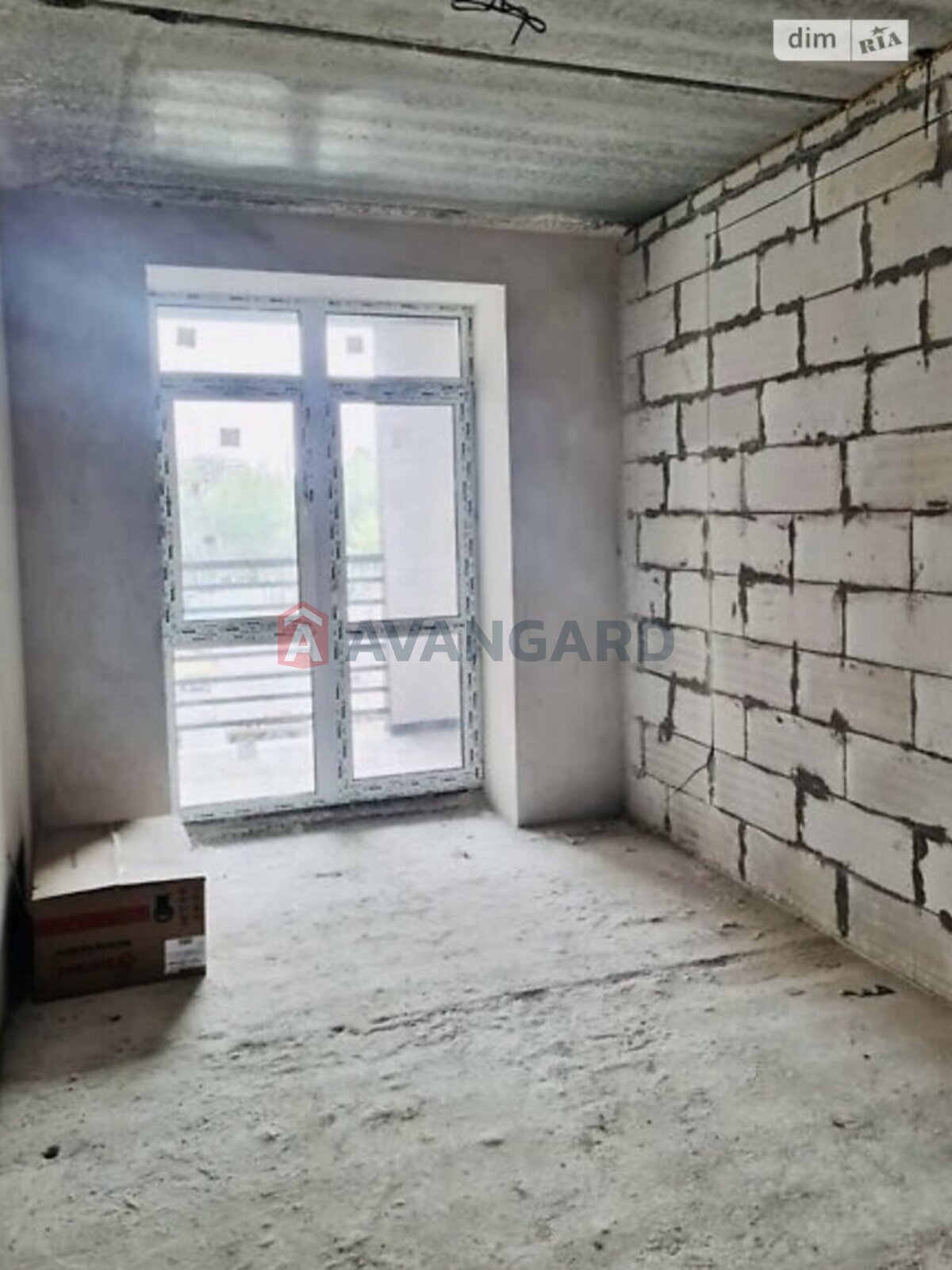 2 ��. ��������, 68/32/14 ��. �., 2/10 ������ ���� 7