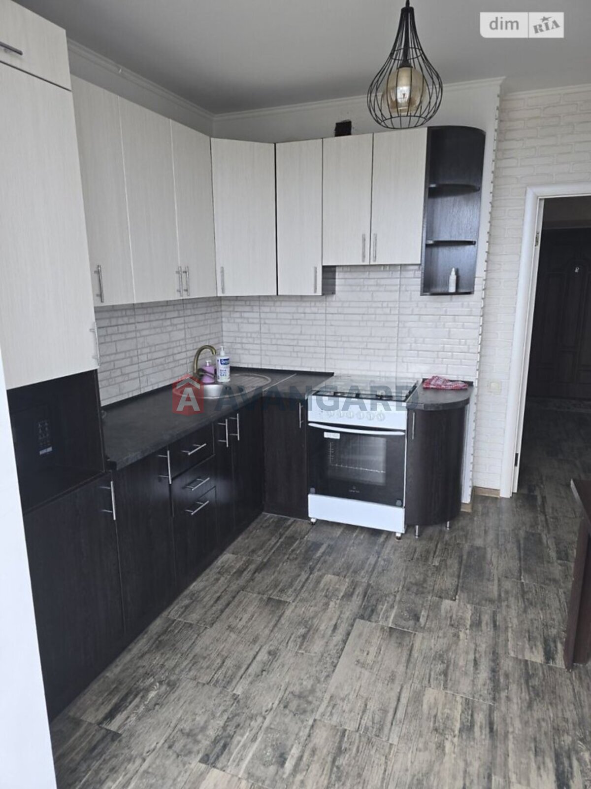 1 ��. ��������, 42/-/14 ��. �., 5/12 ������ ���� 2