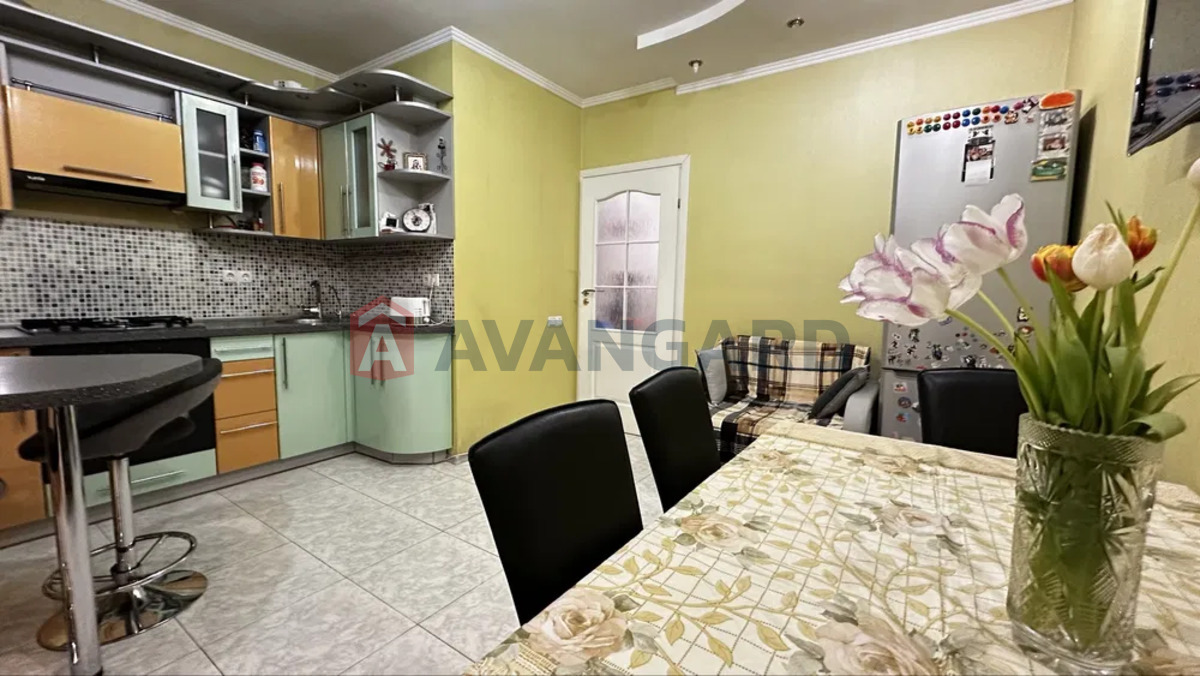 1 ��. ��������, 70/-/15 ��. �., 7/10 ������ ���� 17